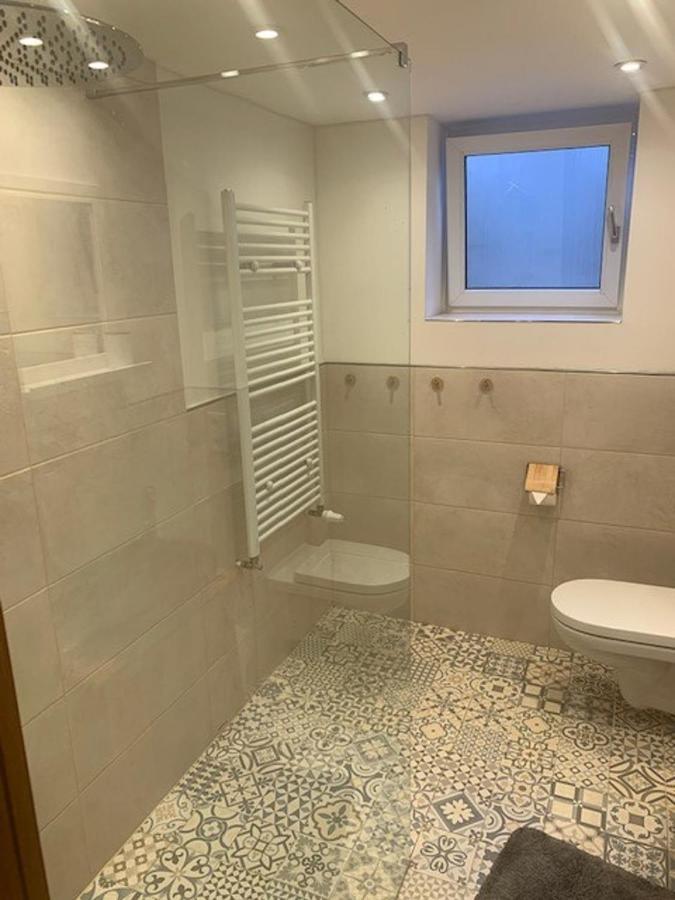 Villa-Doerr 100 M² + 1500M² Garten Wörrstadt Dış mekan fotoğraf