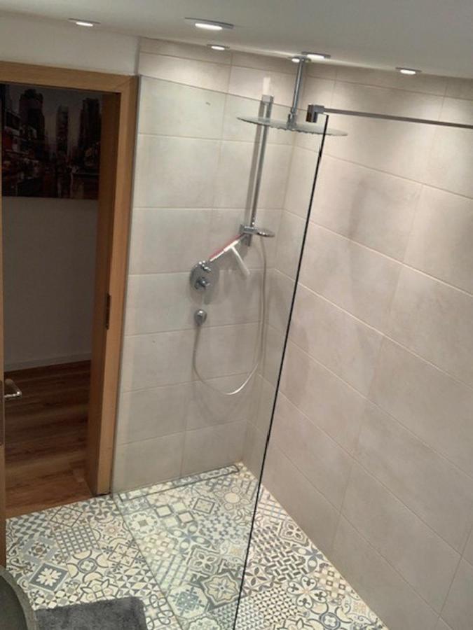 Villa-Doerr 100 M² + 1500M² Garten Wörrstadt Dış mekan fotoğraf
