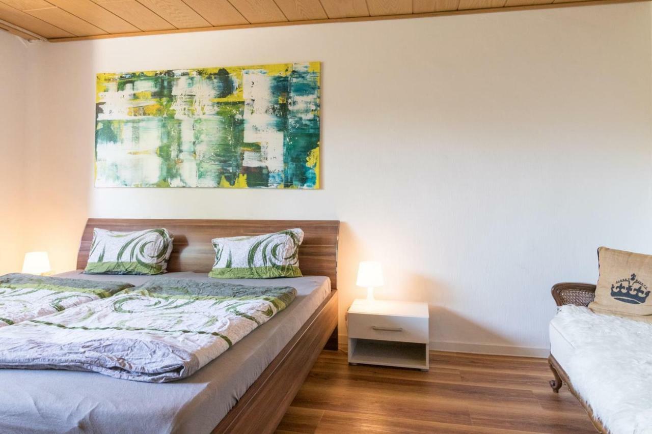 Villa-Doerr 100 M² + 1500M² Garten Wörrstadt Dış mekan fotoğraf