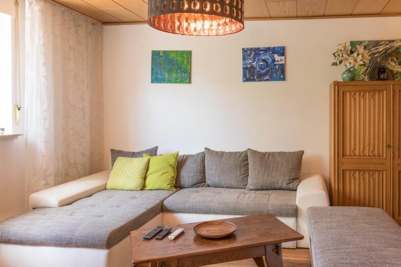 Villa-Doerr 100 M² + 1500M² Garten Wörrstadt Dış mekan fotoğraf