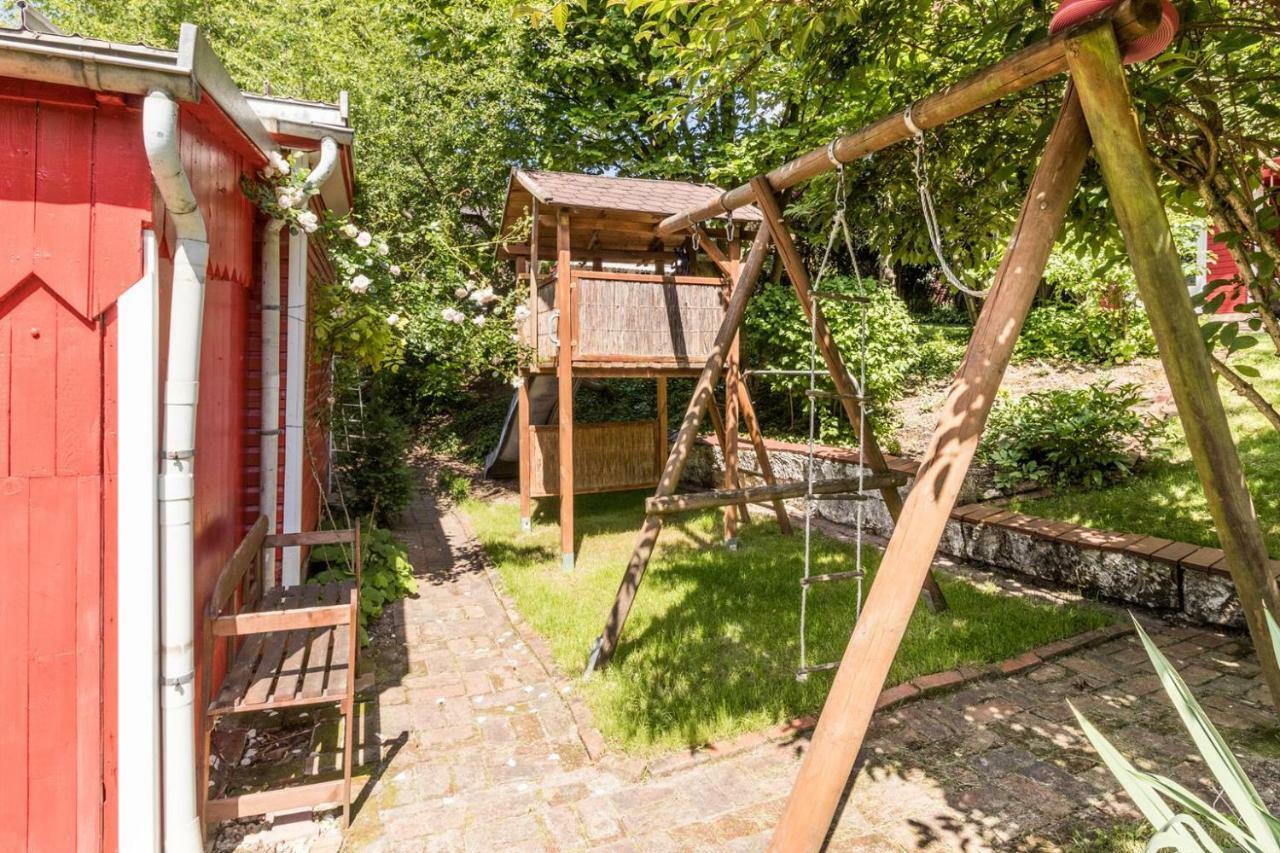 Villa-Doerr 100 M² + 1500M² Garten Wörrstadt Dış mekan fotoğraf