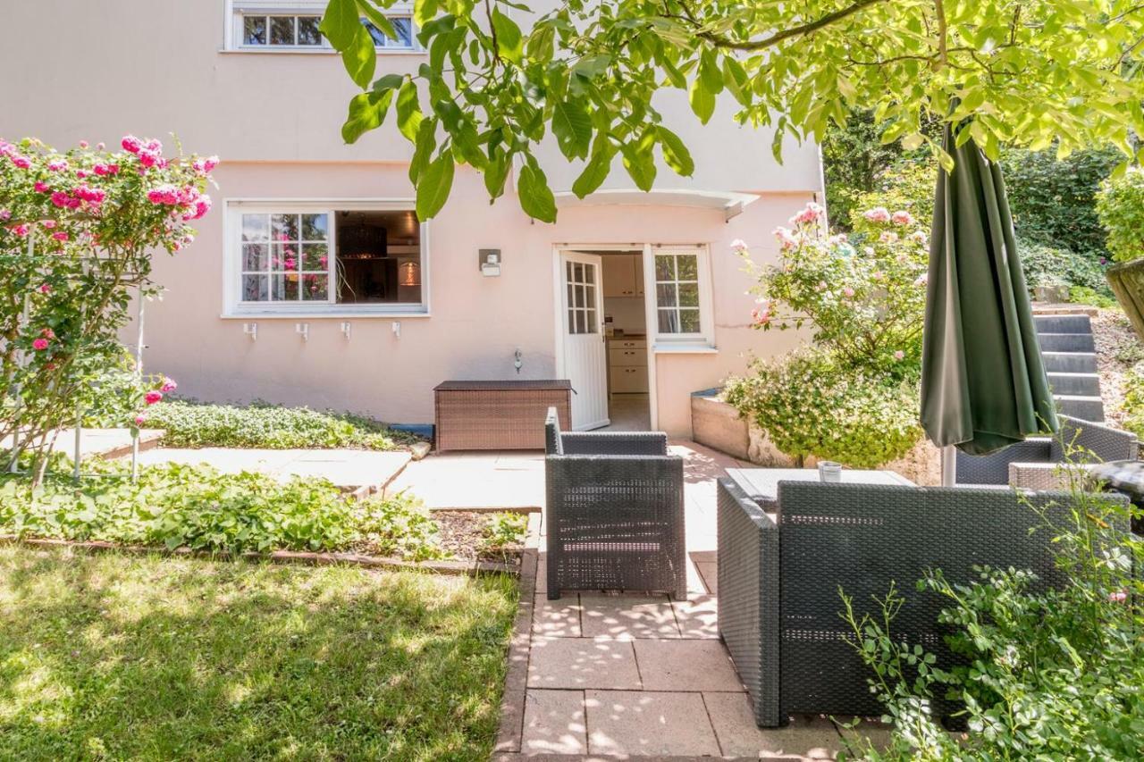 Villa-Doerr 100 M² + 1500M² Garten Wörrstadt Dış mekan fotoğraf